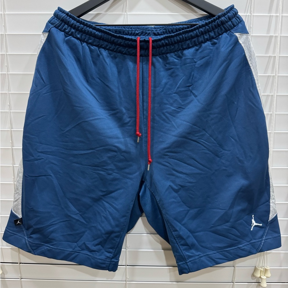 Air Jordan Basketball Shorts, L